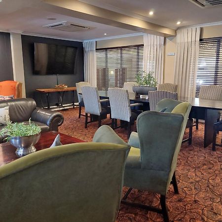 Protea Hotel By Marriott Nelspruit ネルスプロイト エクステリア 写真