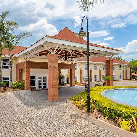 Protea Hotel By Marriott Nelspruit ネルスプロイト エクステリア 写真