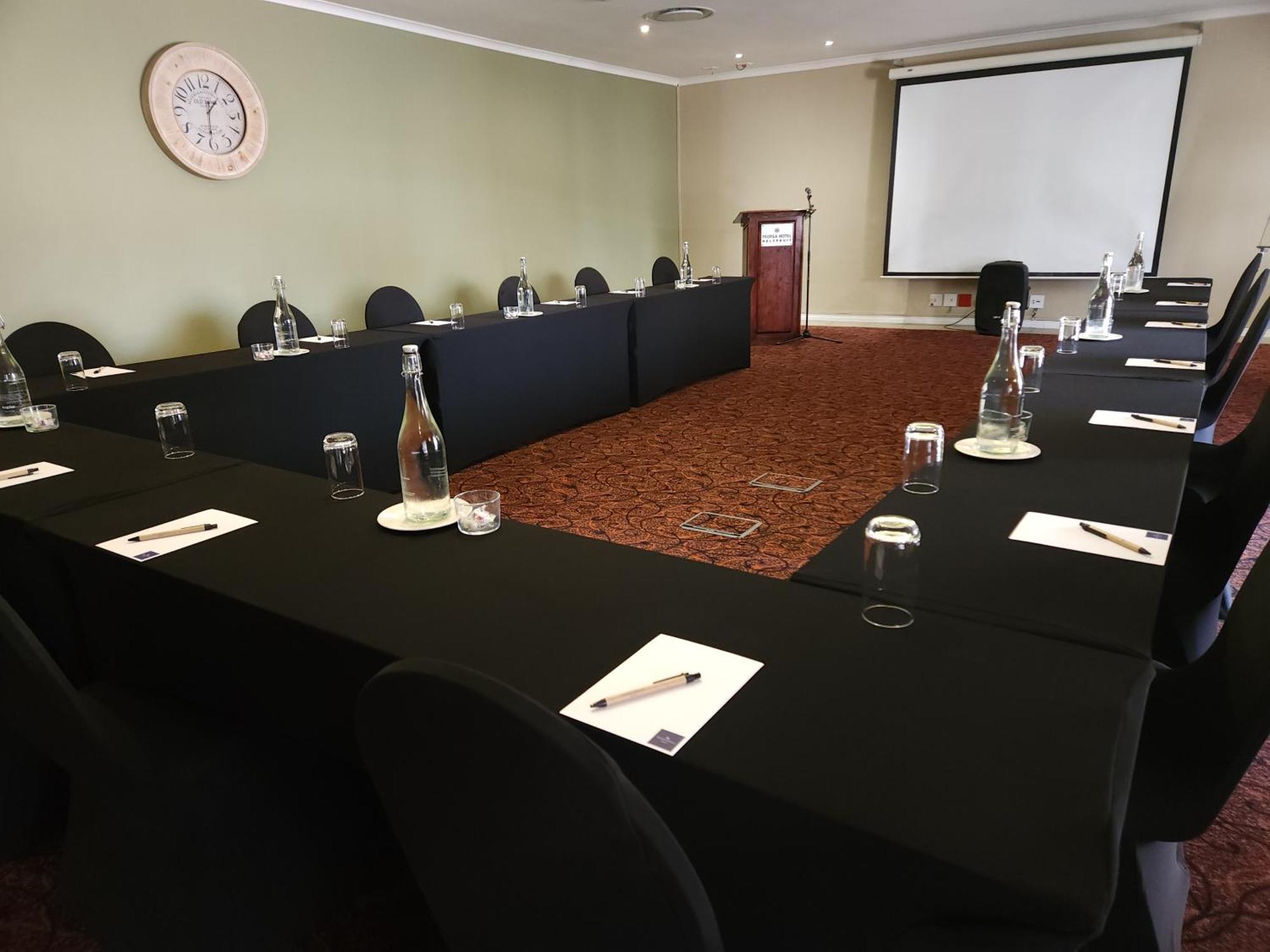 Protea Hotel By Marriott Nelspruit ネルスプロイト エクステリア 写真