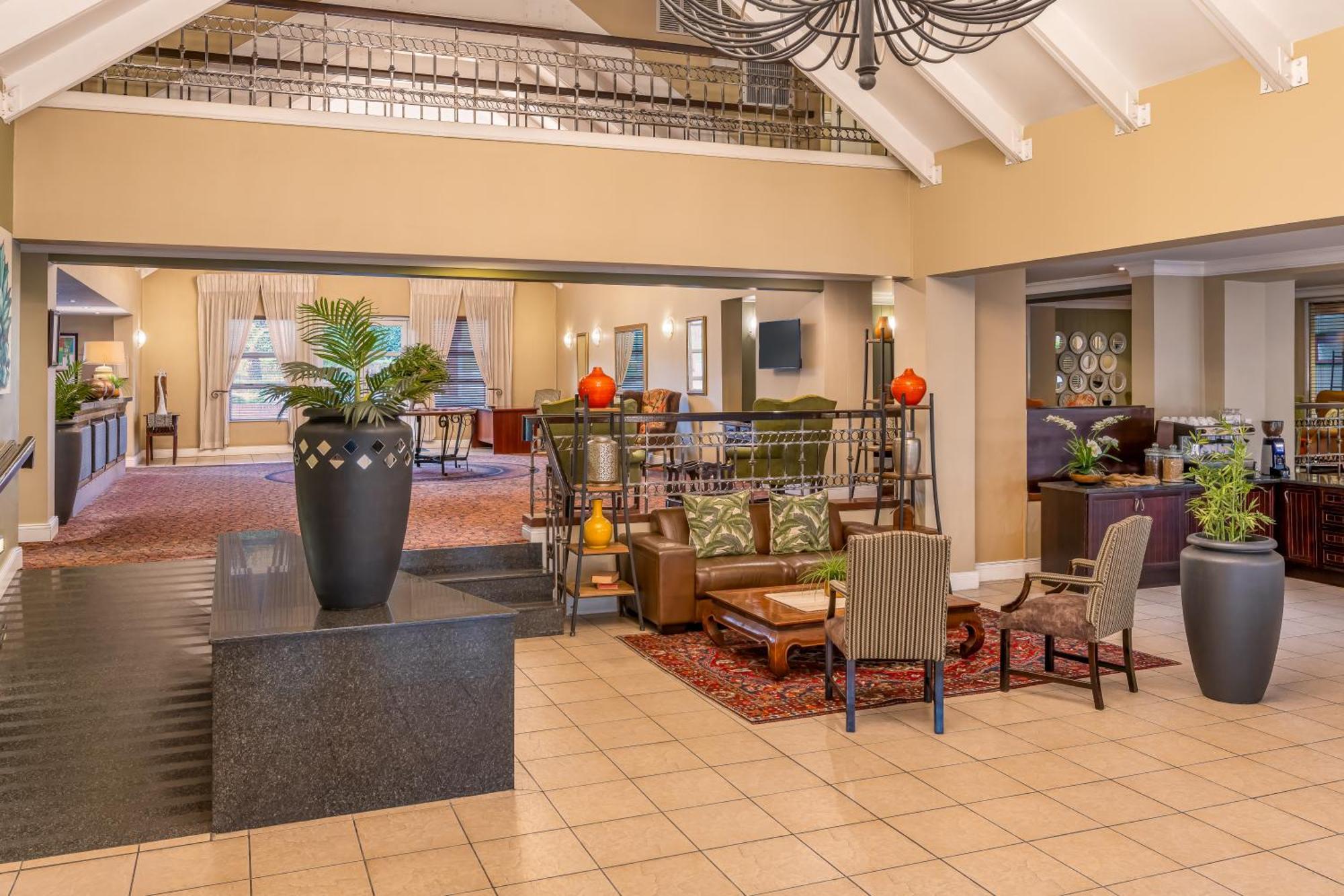 Protea Hotel By Marriott Nelspruit ネルスプロイト エクステリア 写真